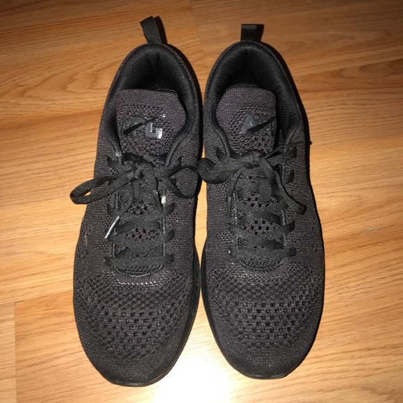 APL size 10 - Picture 1 of 2